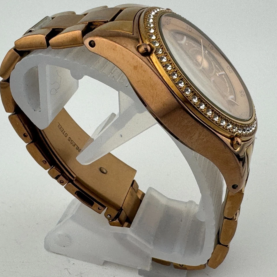 Relógio de quartzo Armani Exchange AX5042 feminino 50m ouro rosa data aço nova bateria - Imagem 3 de 4