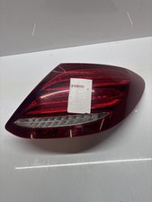 Rückleuchte für Mercedes E-Klasse W213 2,0 CDI OM654.920 654.920 A2139068000