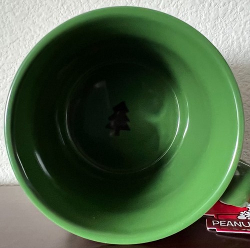 Peanuts Snoopy, Charlie Brown, Sally & Christmas Trees 21 oz Ceramic Mug NWT! - Picture 4 of 4