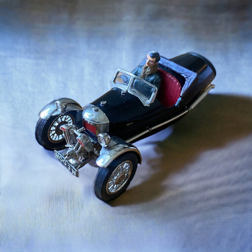 Modelo de coche Morgan 3 ruedas súper deportivo 1/32 construido a mano Justa España Lilliput LE Foto 4 de 4