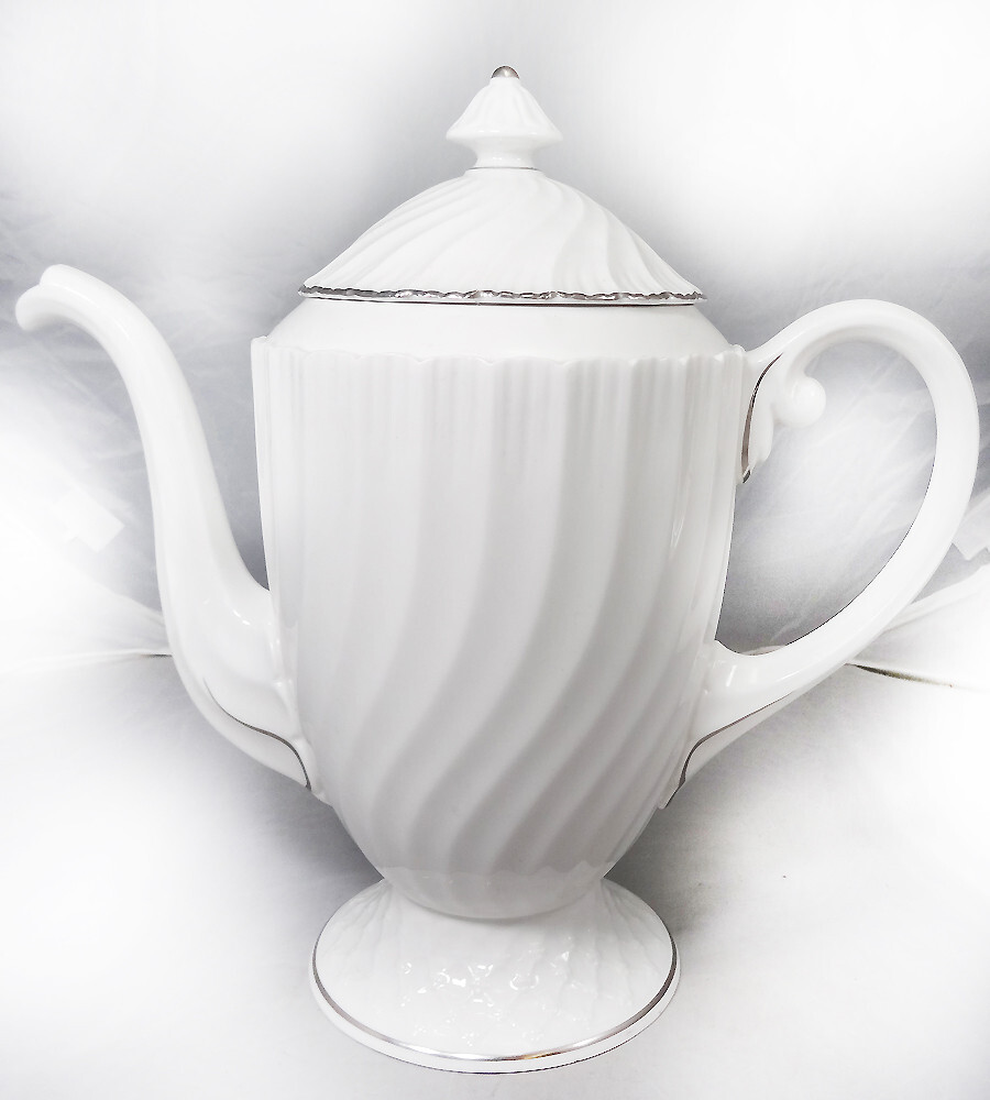 ENGAGEMENT 1963 Royal Worcester Coffee Pot 9.5