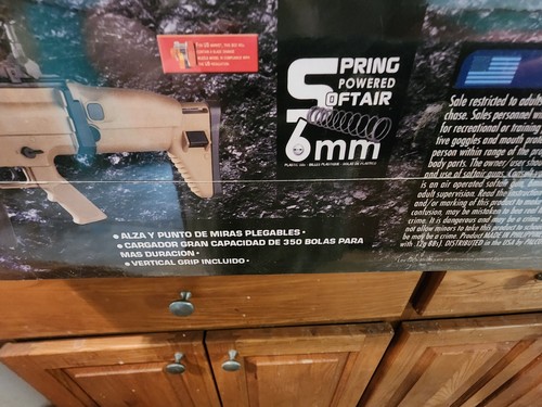 Cybergun FN Herstal-Licensed SCAR-L Airsoft AEG Rifle New in Box - Picture 4 of 4
