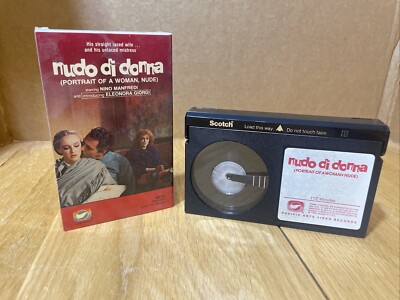 RARE nudo di donna   (Portrait Of A Woman, Nude) Betamax / Nino Manfredi 1984