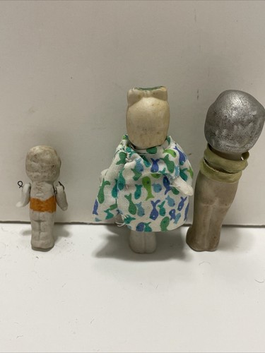 Antique bisque Miniature figurines Lot Of 3 - Picture 4 of 6