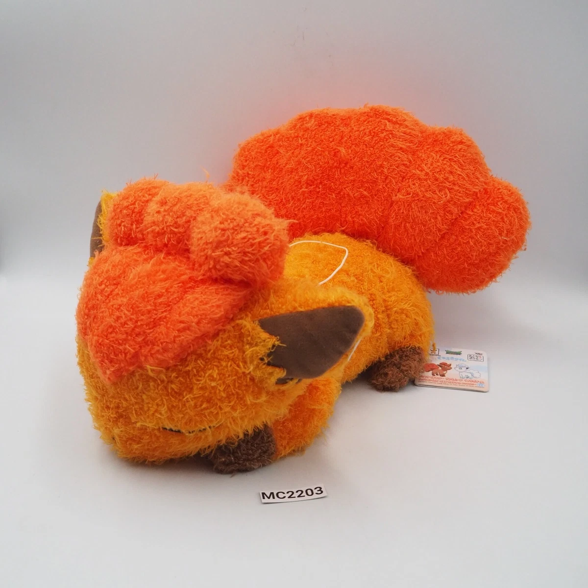Vulpix Kanto MC2203 TAG Pokemon Banpresto 2018 Large Fuzzy Plush