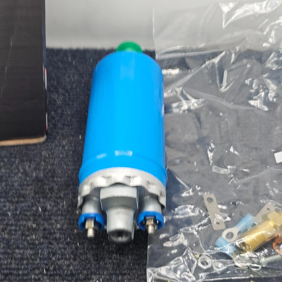 CARTER P70199: bomba de combustible eléctrica en línea para Honda Civic 1985-87 y más Foto 3 de 4