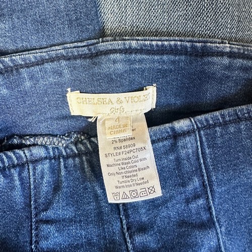 Chelsea & Violet Jeans Girls Size 4 Flare Bell Bottom Pull On Denim Embroidered - Picture 7 of 8