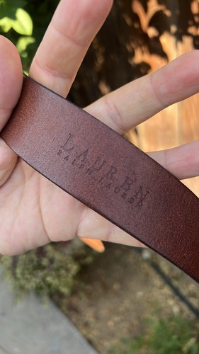 Lauren Ralph Lauren Distressed UNISEX Leather Belt. - Picture 3 of 13