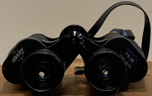 Swift Aerolite 7x35 Binoculars Model 734 Fully Coated Optics With Case - Picture 2 of 8