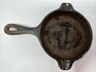 Vintage Wagner Ware 1050 D Cast Iron Mini Skillet Ashtray Spoon Rest
