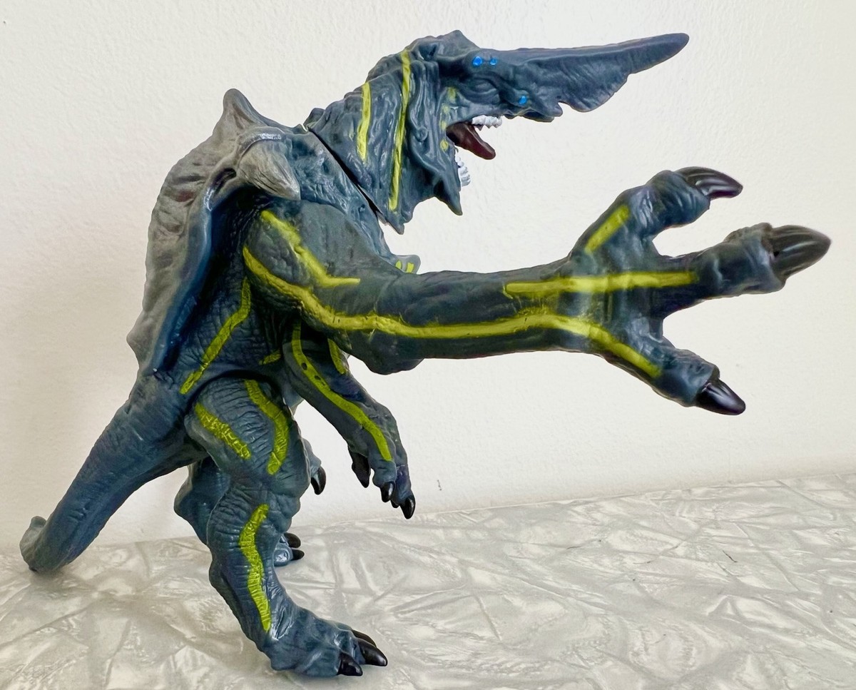 PACIFIC RIM action figure 8