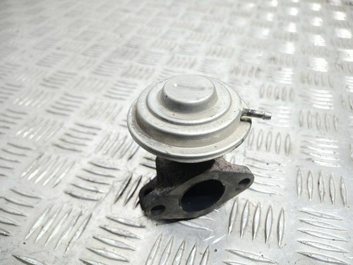 Volvo S70  V70  V70 XC 1997 Diesel AGR Thermostat 074131503 UST62378