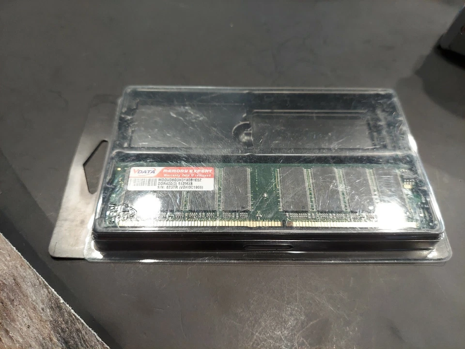 VDATA 512mx8 S/N 623tr vdngc1908 Memory card never used ships usps first class - Image 3 of 4