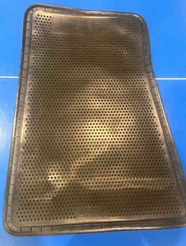 Ford Crown Vic Right Floor Mat Black 5W73-130D00 OEM - Picture 2 of 3