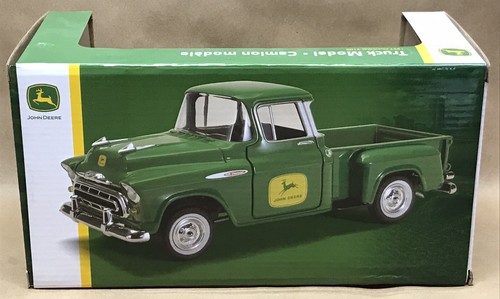 SPECAST LP70017 1957 JOHN DEERE CHEVY 3100 STEPSIDE PICKUP 1:25 SCALE DIECAST - Picture 3 of 7