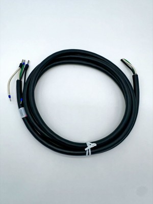 326346 -- DELTA ENERGY SOLUTIONS -- CABLE DUAL FEED AC POWER CORD (14AWG)