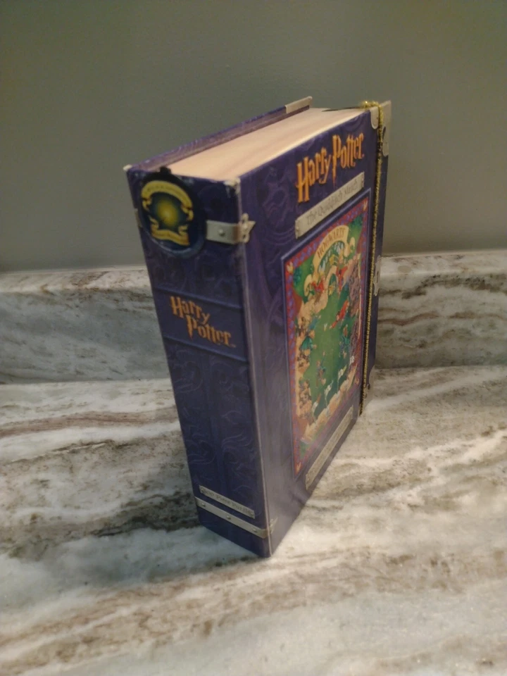 Harry Potter The Quidditch Match 100 Piece Puzzle 3 Sticker Pages T52 - Image 2 of 4