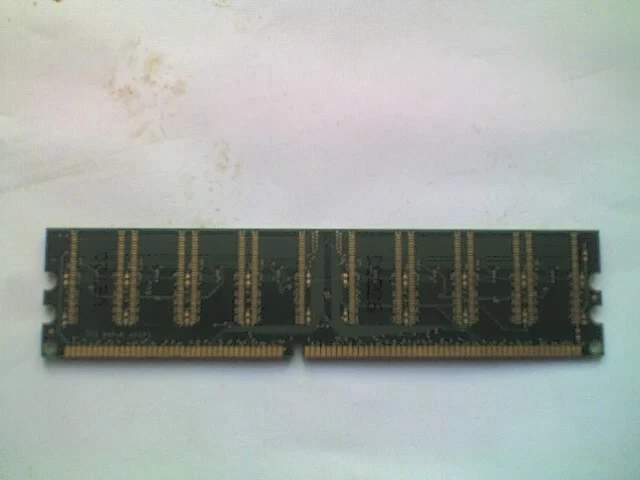 Kingston KVR333X64C25/256 KVR 256MB 332MHz DDR Non-ECC CL2.5 SIMM Memory - M - Image 3 of 3