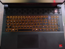 Alienware M18 R1 18" RYZEN 9 7845HX 5.2GHz boost 32GB RAM 4TB Nvme RTX 4080