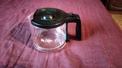 Mr. Coffee 5 Cup Mini Brew Coffee Pot  25oz