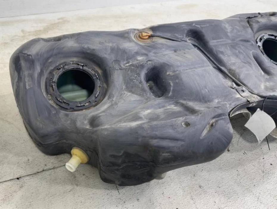 2005-2008 Dodge Magnum 5.7L Fuel Gas Tank Assembly 19 Gallon OEM Foto 2 de 4