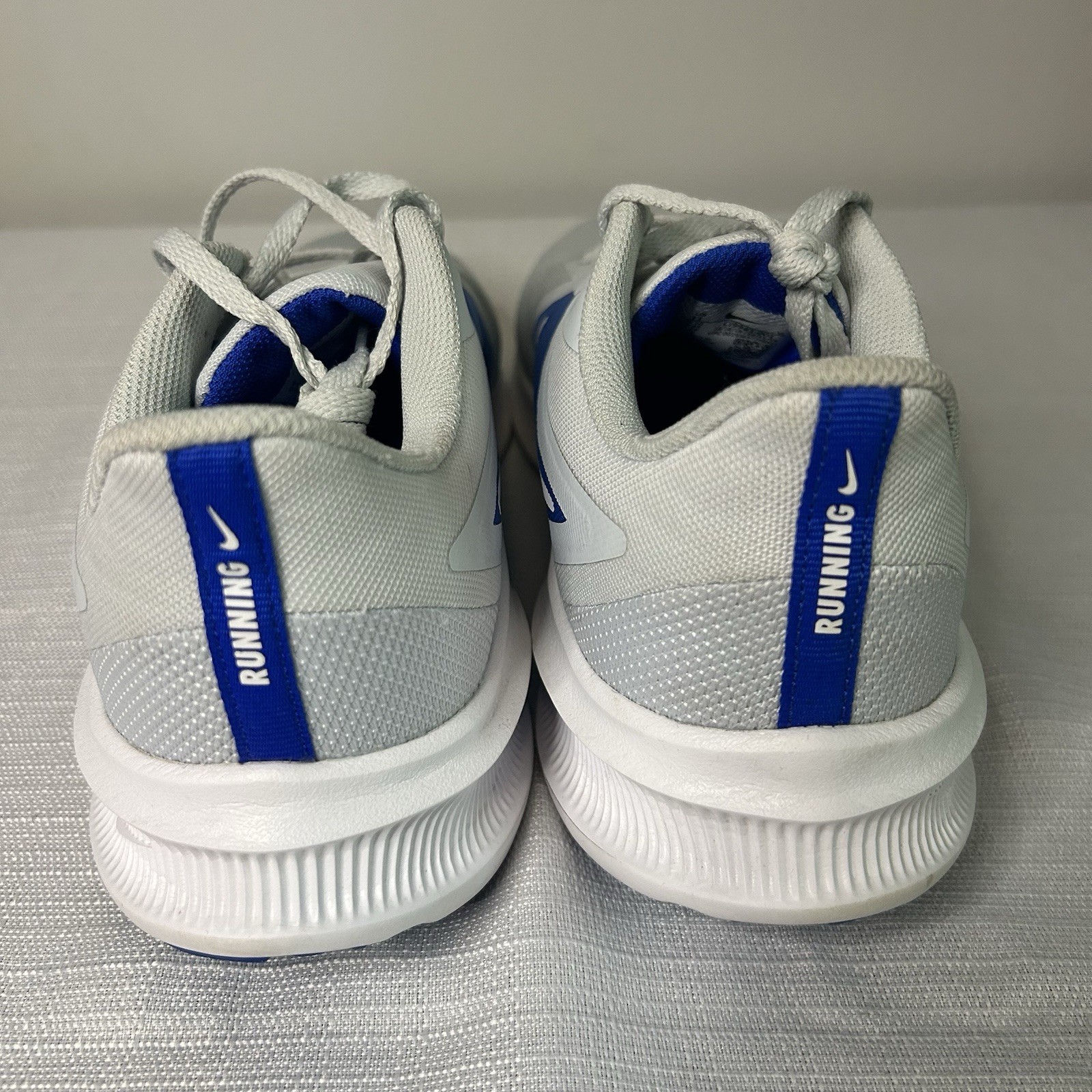 Nike Downshifter Mens Shoe SZ  11 EUR 45  UK 10 C19981-001 White Blue EUC thumbnail 3