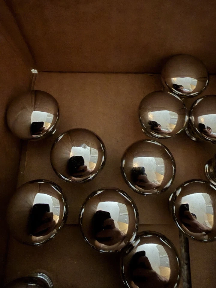 Baldwin Lot Of 30 Chrome Cabinet Knobs - Image 4 of 4