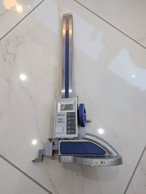 Mitutoyo Absolute Digimatic Höhenmessgerät 0-12 Zoll 300 mm Code 570, 312. Toll