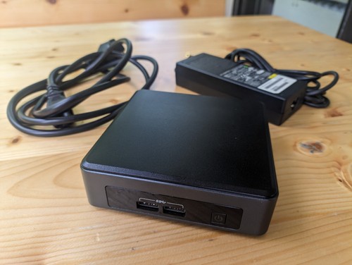 Intel NUC NUC7i5DNK, 8GB RAM, 240GB SSD, i5-7300U, Win 11 Pro, Mini PC