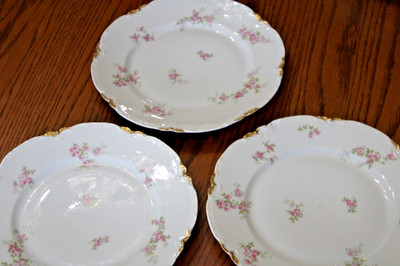 (3)Haviland Limoges Schleiger 7.5'' Bread Plate Pink Roses Scallop Edge Gold Trim
