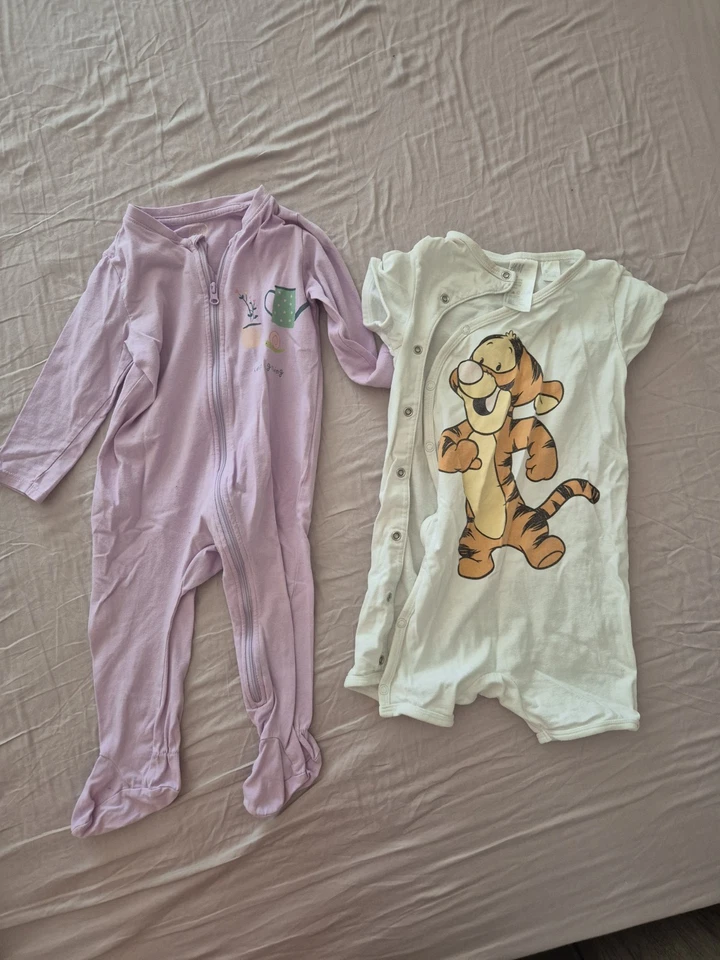 Kleiderpaket Mädchen Größe 74 /80 - Bild 2 von 4
