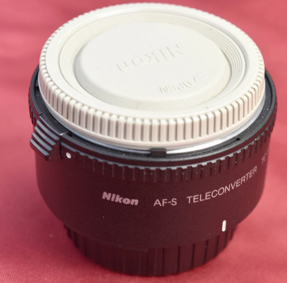 Nikon AF-S Teleconverter 1.7x TC - 17 E II Téléconvertisseur Nikkor Full Frame - Photo 1/4
