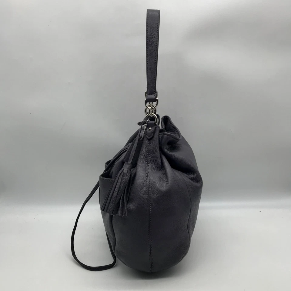 Bolso Cubo Coach Stone Gris Guijarro Cuero Avery Cordón F27003 Foto 3 de 4