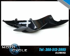 SUZUKI GSXR 750 GSXR750 GSX-R GSXR RIGHT TAIL FAIRING PANEL 2010 10 S14
