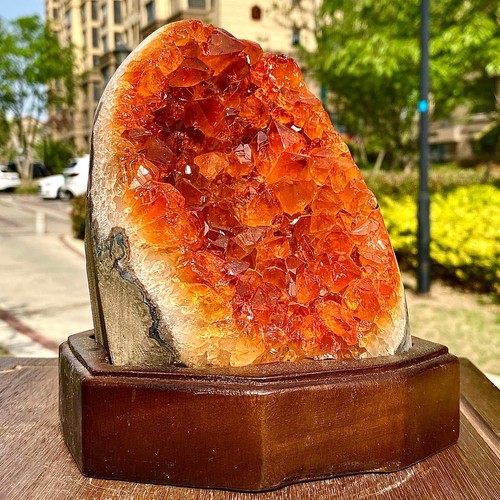 5.43LB Superb Yellow Citrine Crystal Cave Decor Stone Cathedral Geode Specimen - 第 1/13 張圖片