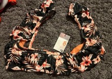 Brand New Size 8 Bikini Top