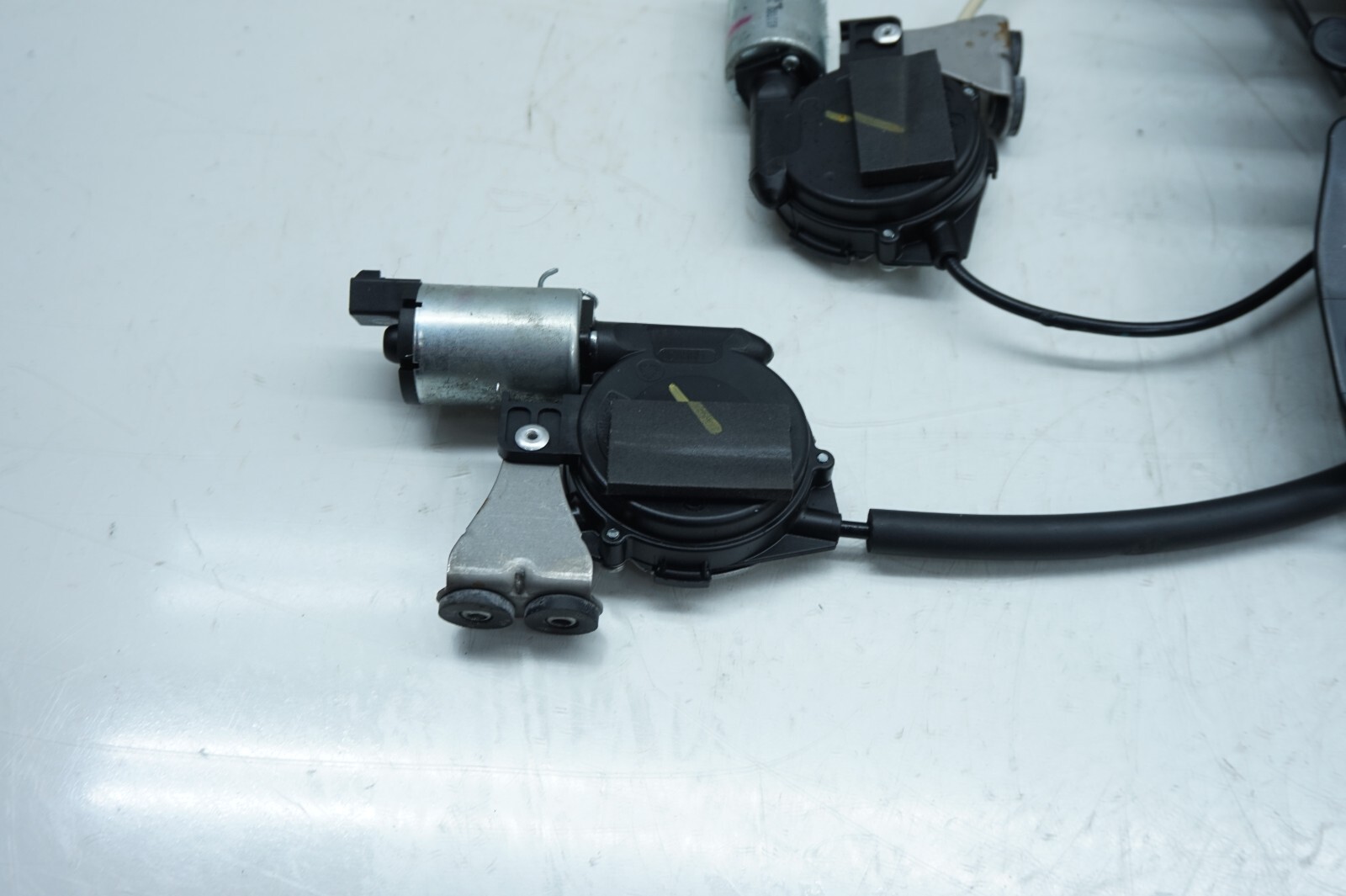 2014-2019 Maserati Ghibli OEM Right Front Passenger Seat Lumbar Support W/Motors