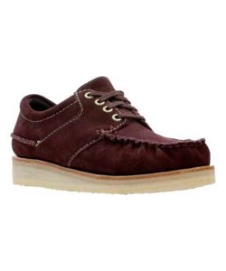 burgundy clarks wallabee