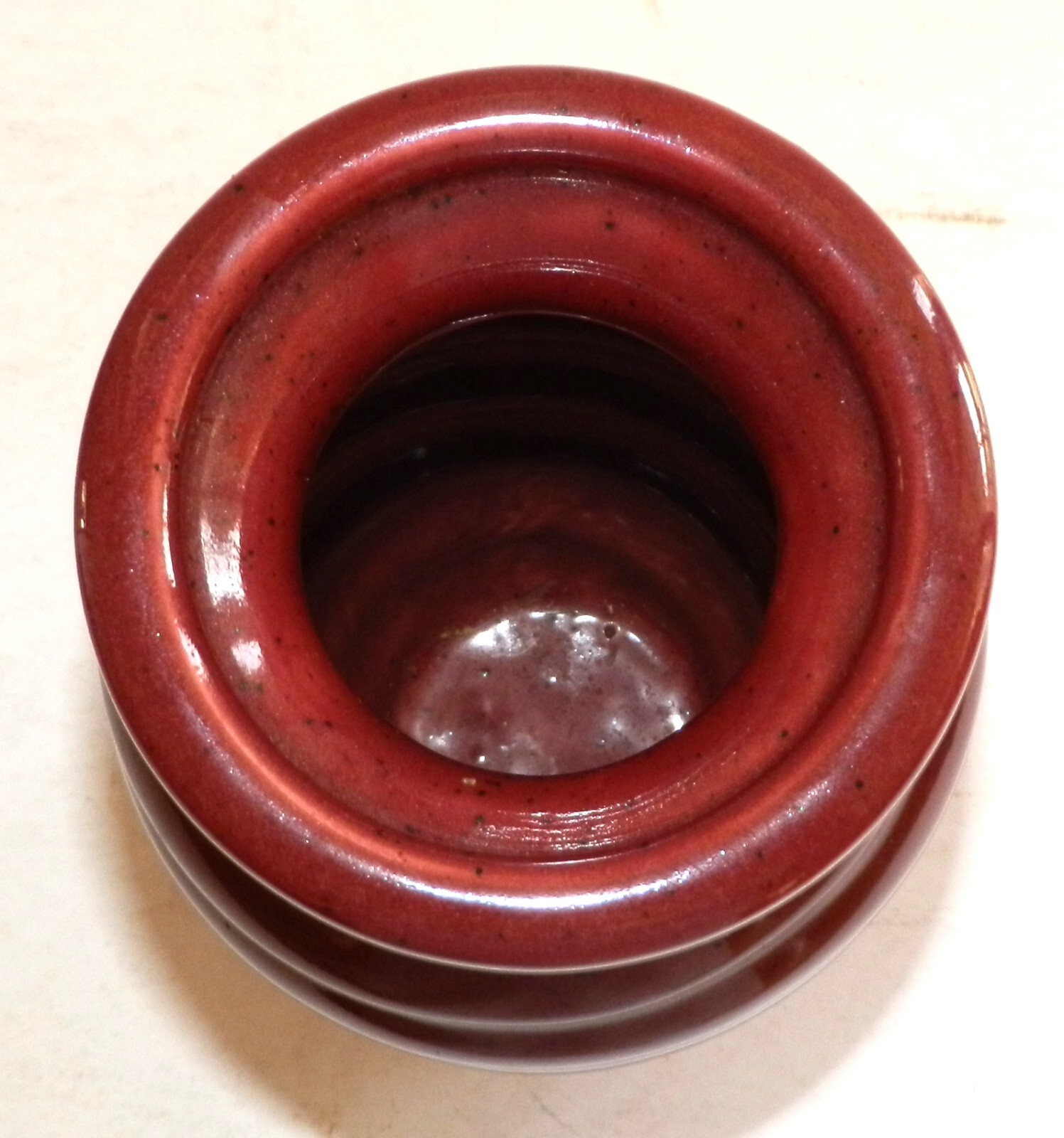 Beehive Floral Vase Haeger Ceramic Pottery Spiral Burgundy Vintage 610-07