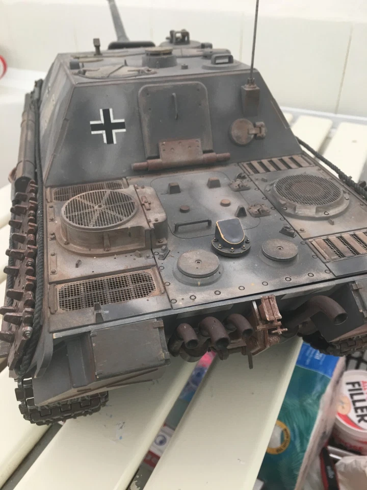 TAMIYA 16 SCALE   GERMAN JAGDPANTHER FULL OPTION PACK METAL TRACKS  RARE - Image 3 of 4