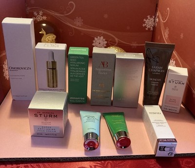 Premium gemischtes Beauty Box Paket mit 12 neuen Beauty Artikeln in Liberty Geschenkbox