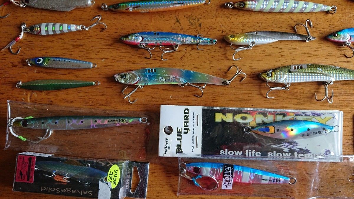 A set of 33 arious metal lures (ibe, ibration, jig) in (aailable). Lure set. - Image 2
