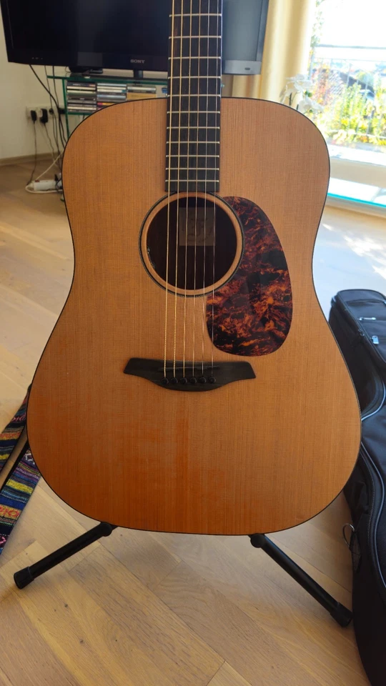 Furch D-40 Gitarre - sehr guter gebrauchter Zustand, mit Gigbag & Ständer - Bild 2 von 4