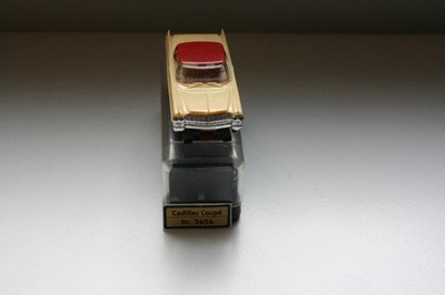 Faller AMS Nr. 5656 Cadillac Coupe beige mit Blockmotor überholt.