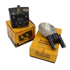 VTG 1940s Kodak Brownie Flash Six 20 Camera  Flash w/Original Boxes UNTESTED