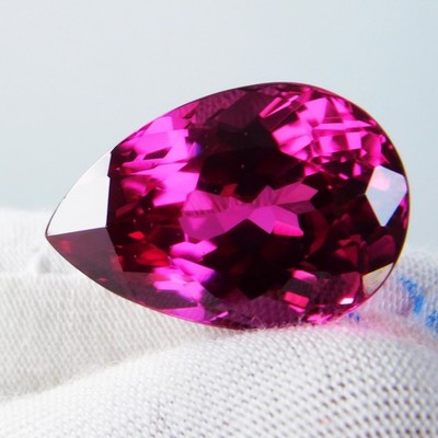 Natural 17.50 Ct Rhodolite Garnet Raspberry Pear Cut Certified Loose Gemstone