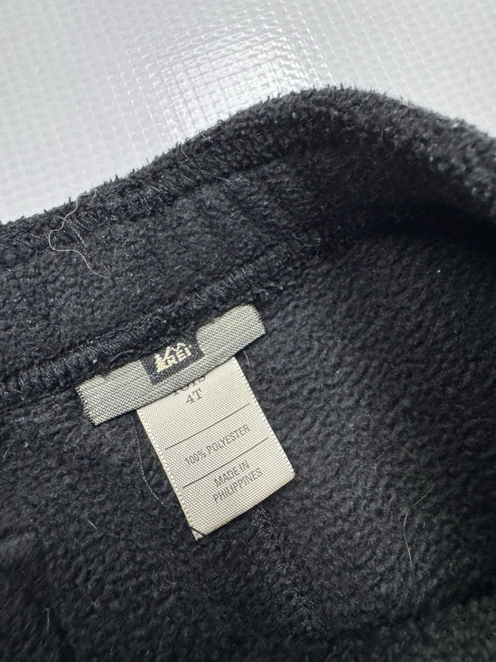 REI Tots 4T Black Heavy Fleece Thick Straight Leg Sweatpants Heavy Fleece Warm - Image 2 of 4