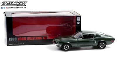 Greenlight 1/18 1968 Ford Mustang GT Fastback Highland Green 13615