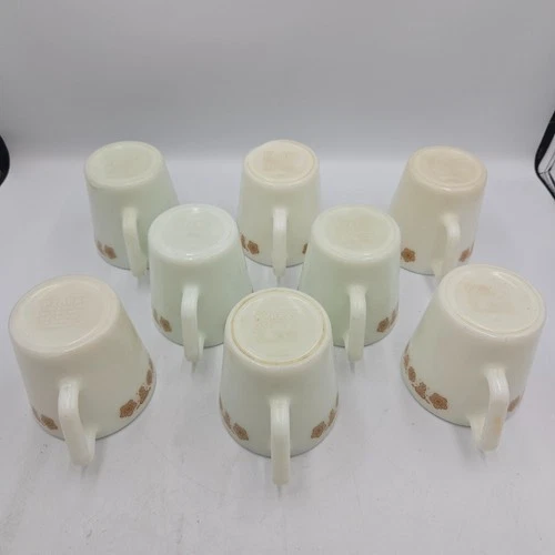 Lot of 8 Vintage Corning PYREX Coffee Cups Mugs - D Handle #1410 Butterfly Gold
