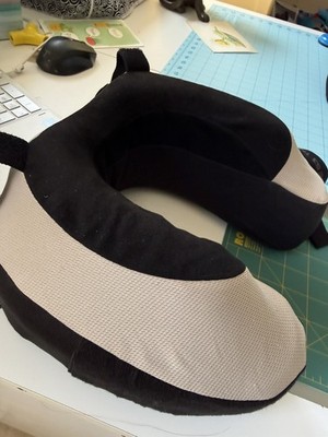 Cabeau TPEP2962 Evolution S3 Travel Pillow - Gray and Black
